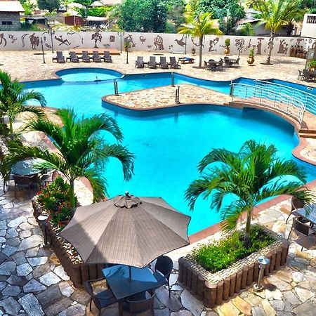 Mensvic Grand Hotel Accra Luaran gambar